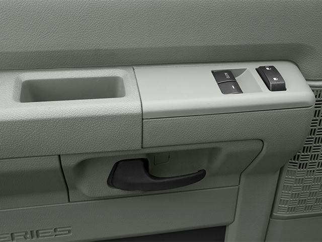 2013 Ford Econoline Wagon XLT