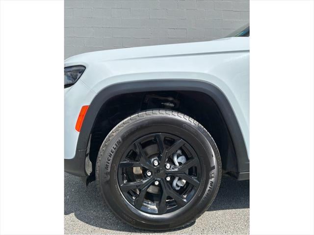 2025 Jeep Grand Cherokee Altitude X 4x4