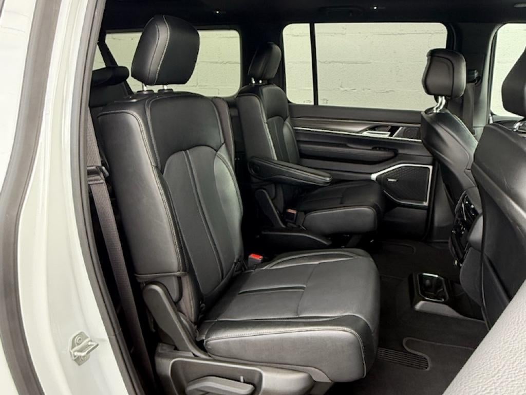 2024 Jeep Wagoneer L Series II 4x4