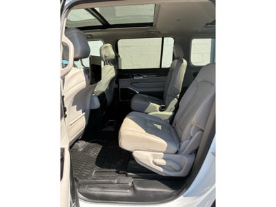 2022 Jeep Wagoneer Series III 4x4