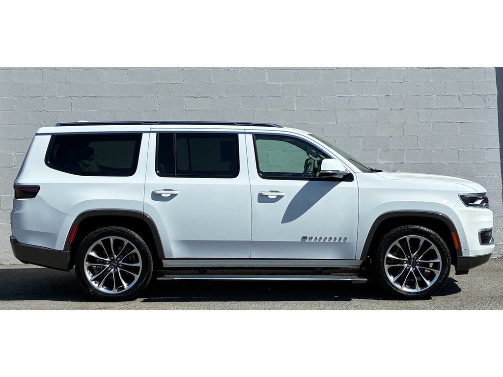 2022 Jeep Wagoneer Series III 4x4
