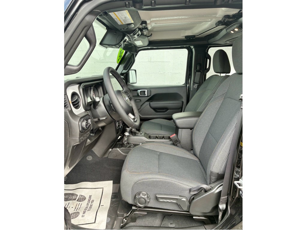 2025 Jeep Gladiator Sport S
