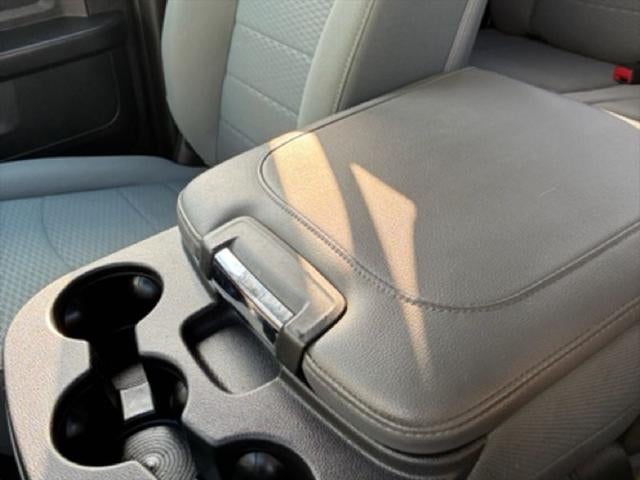 2019 RAM 1500 Classic Express Quad Cab 4x4 6'4' Box