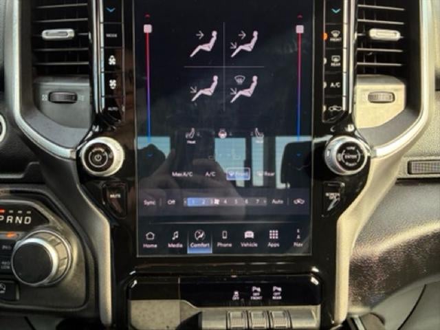 2025 RAM 1500 Big Horn Crew Cab 4x4 5'7' Box