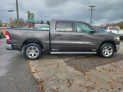2022 RAM 1500 Big Horn Crew Cab 4x4 5'7' Box