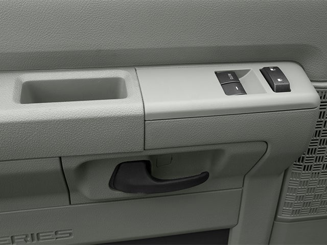 2013 Ford E-350 Super Duty XLT