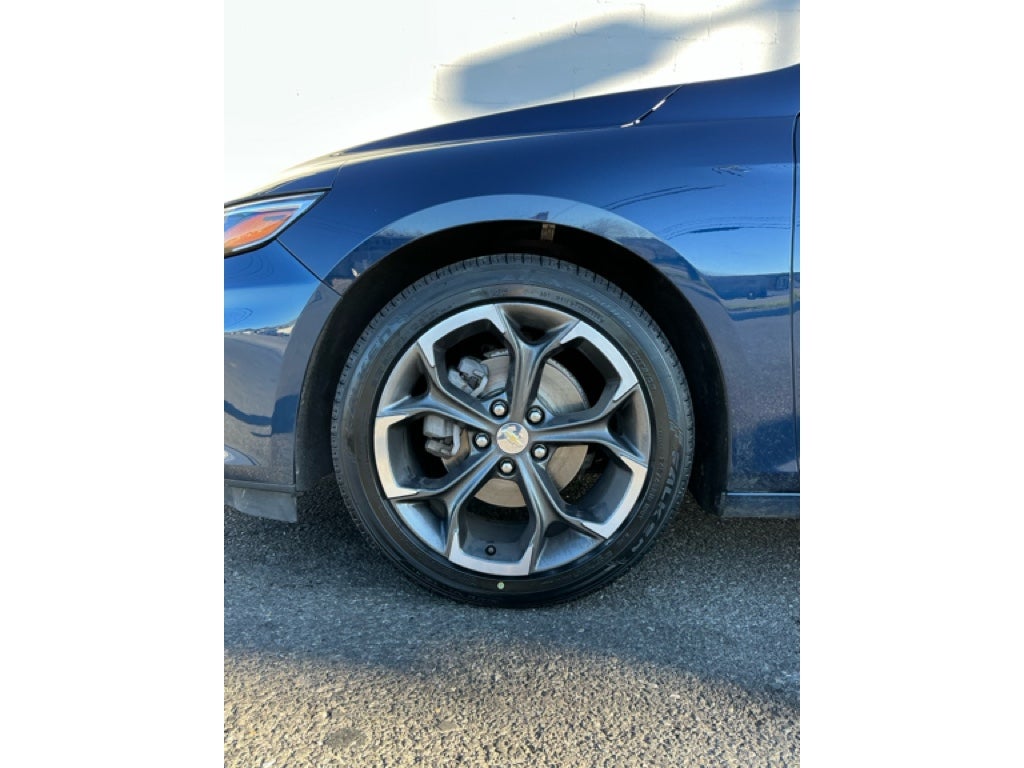 2022 Chevrolet Malibu FWD LT