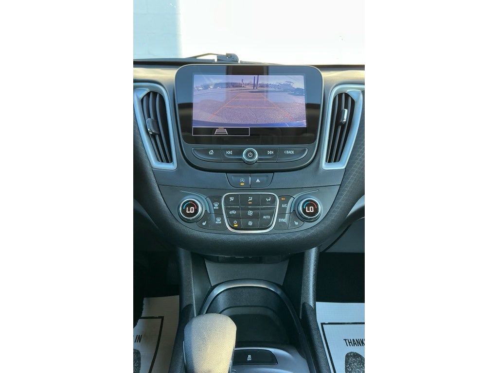 2022 Chevrolet Malibu FWD LT