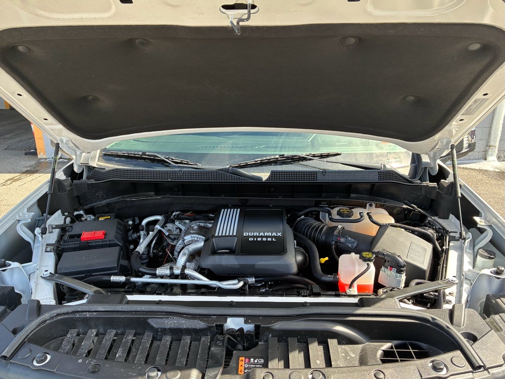 2024 Chevrolet Silverado 1500 4WD Crew Cab Short Bed LTZ