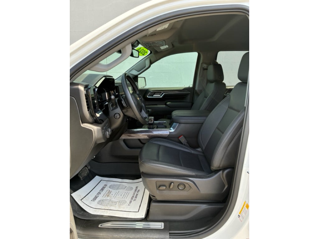 2024 Chevrolet Silverado 1500 4WD Crew Cab Short Bed LTZ