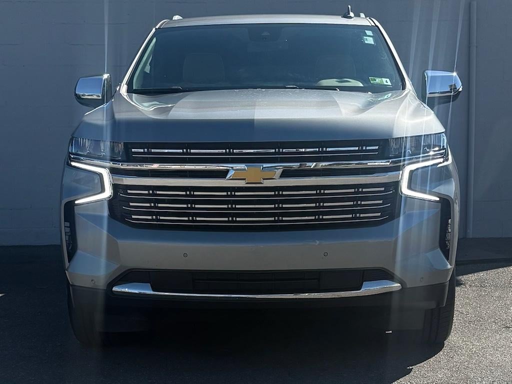 2024 Chevrolet Suburban 4WD Premier
