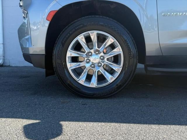 2024 Chevrolet Suburban 4WD Premier