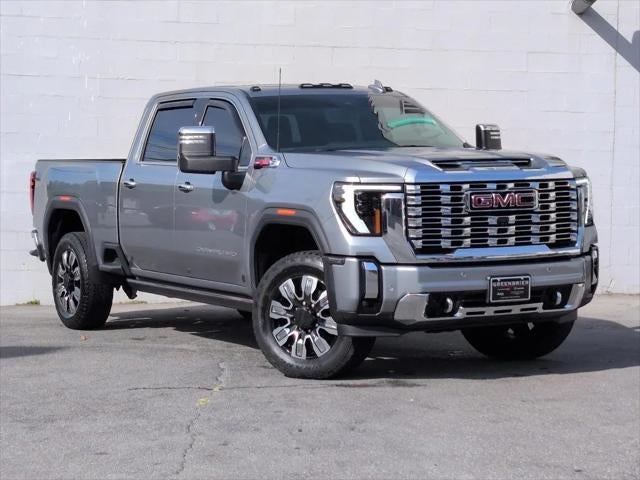 2024 GMC Sierra 2500HD 4WD Crew Cab Standard Bed Denali
