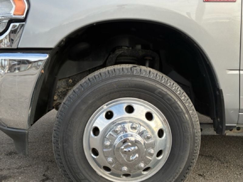 2021 RAM 3500 Tradesman Crew Cab 4x4 8' Box