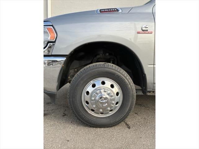 2021 RAM 3500 Tradesman Crew Cab 4x4 8' Box