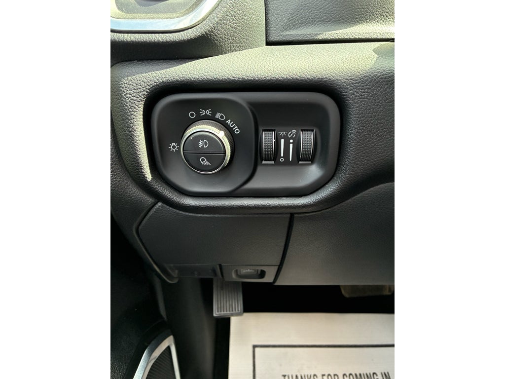 2024 RAM 2500 Laramie Crew Cab 4x4 6'4' Box