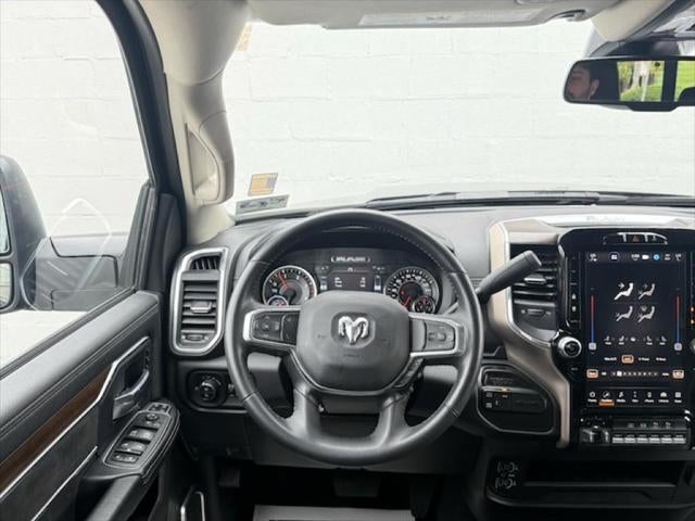 2024 RAM 2500 Laramie Crew Cab 4x4 6'4' Box