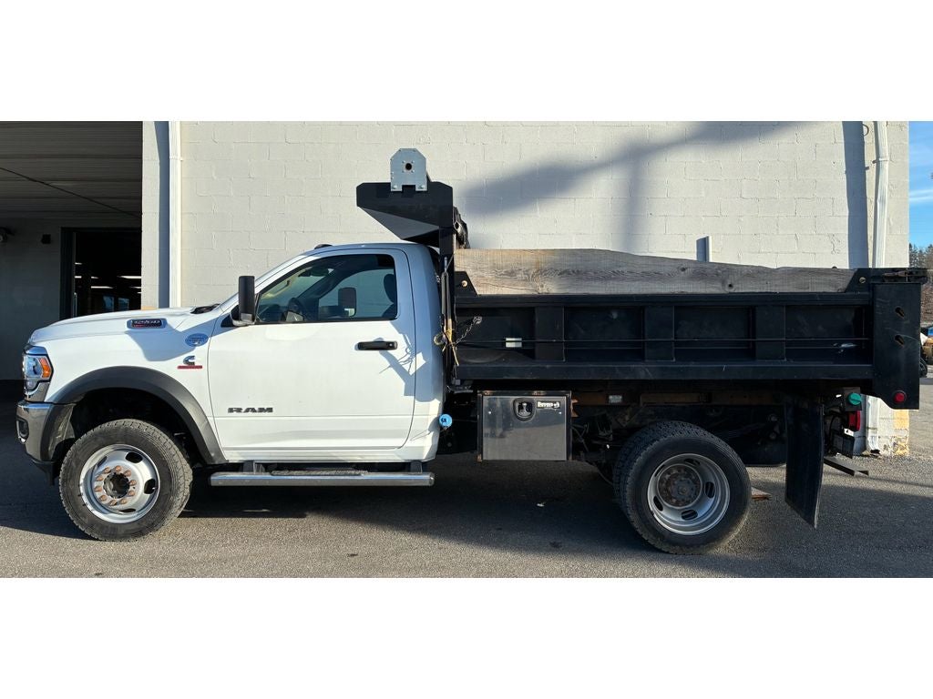 2020 RAM 5500 Chassis Tradesman/SLT