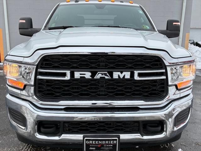 2024 RAM 3500 Chassis Tradesman/SLT/Laramie/Limited
