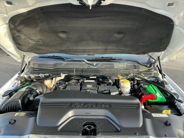 2022 RAM 3500 Chassis Tradesman/SLT/Laramie/Limited