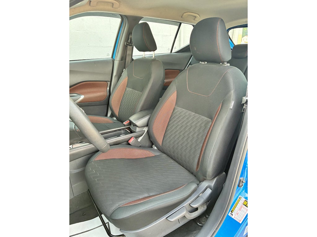 2024 Nissan Kicks SR Xtronic CVT