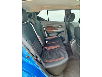 2024 Nissan Kicks SR Xtronic CVT