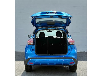 2024 Nissan Kicks SR Xtronic CVT