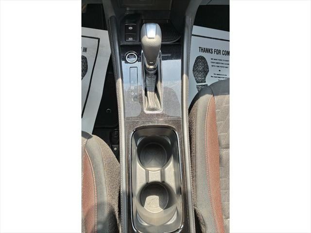 2024 Nissan Kicks SR Xtronic CVT