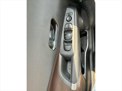 2024 Nissan Kicks SR Xtronic CVT