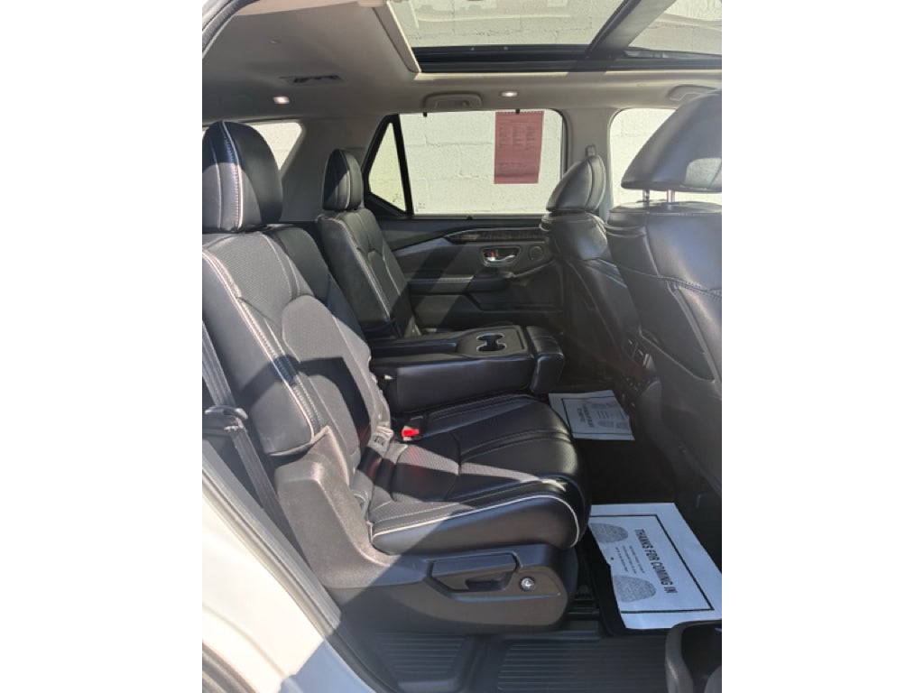 2023 Honda Pilot AWD Elite
