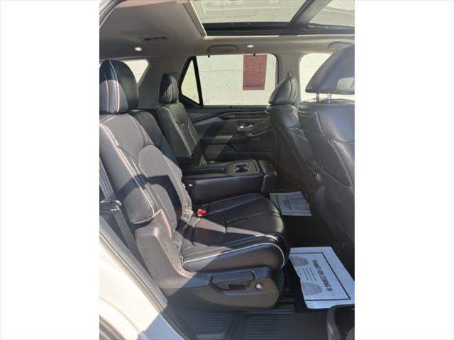 2023 Honda Pilot AWD Elite