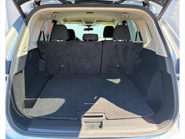 2025 Nissan Rogue SV FWD