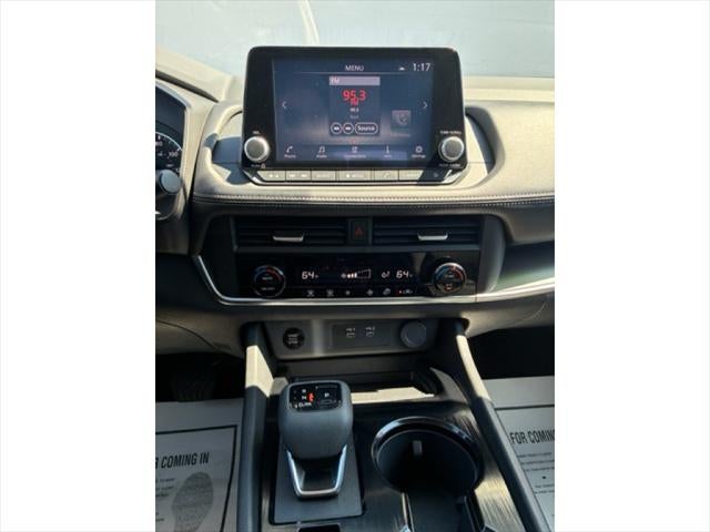 2025 Nissan Rogue SV FWD