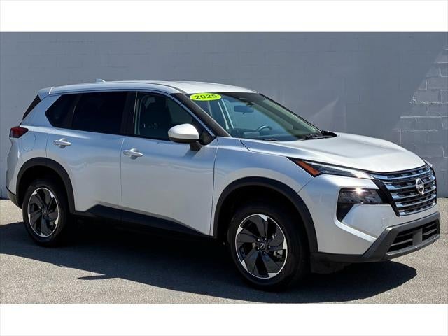 2025 Nissan Rogue SV FWD
