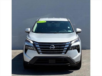 2025 Nissan Rogue SV FWD