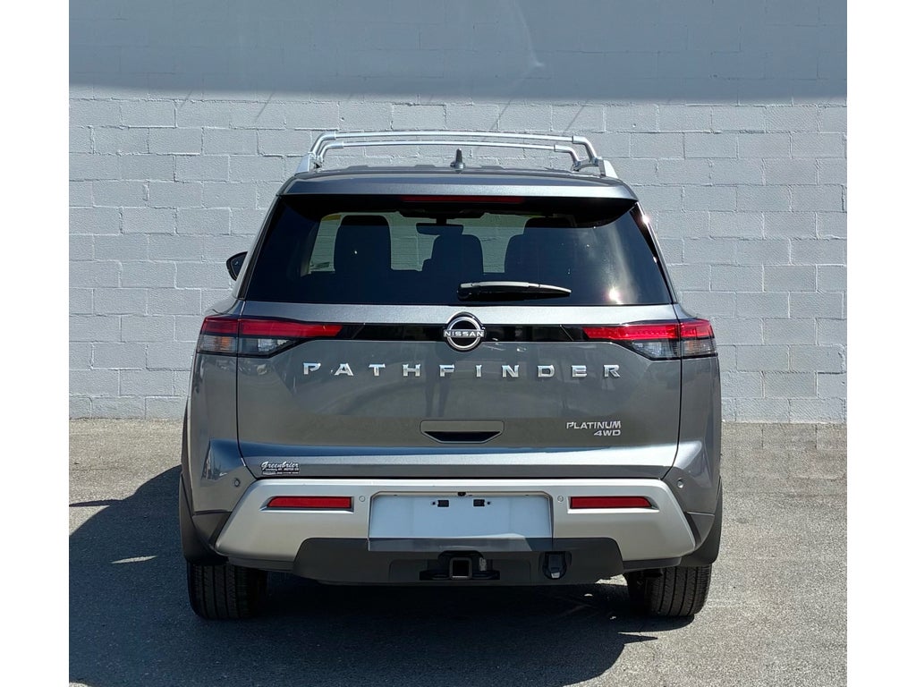 2023 Nissan Pathfinder Platinum 4WD