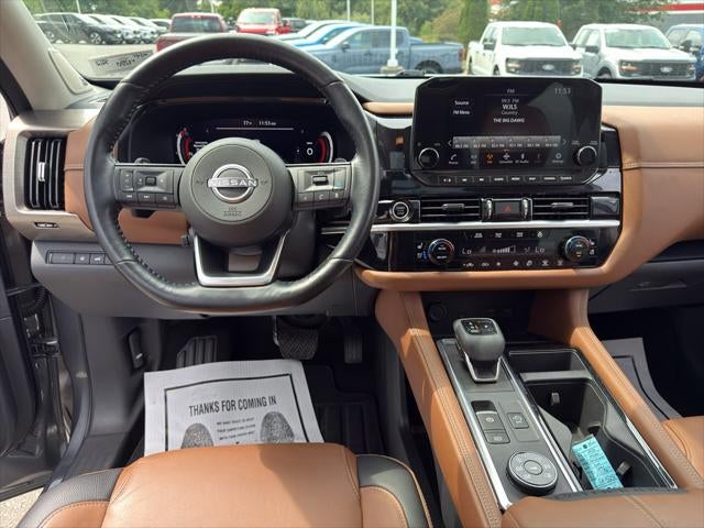 2023 Nissan Pathfinder Platinum 4WD