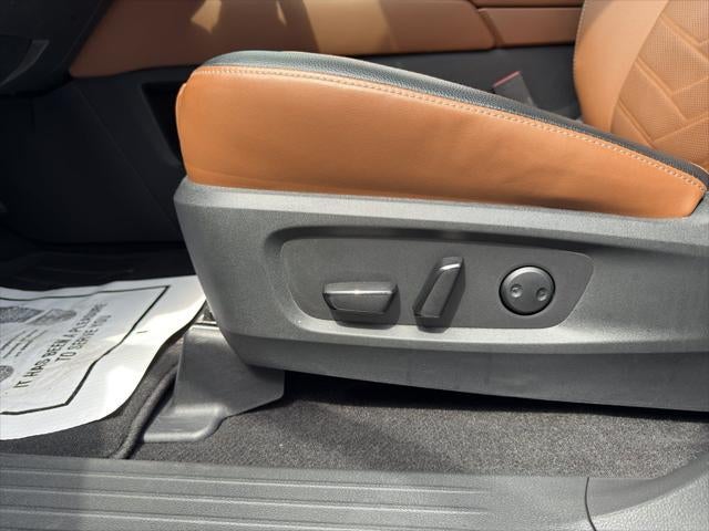 2023 Nissan Pathfinder Platinum 4WD