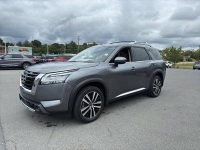 2023 Nissan Pathfinder Platinum 4WD