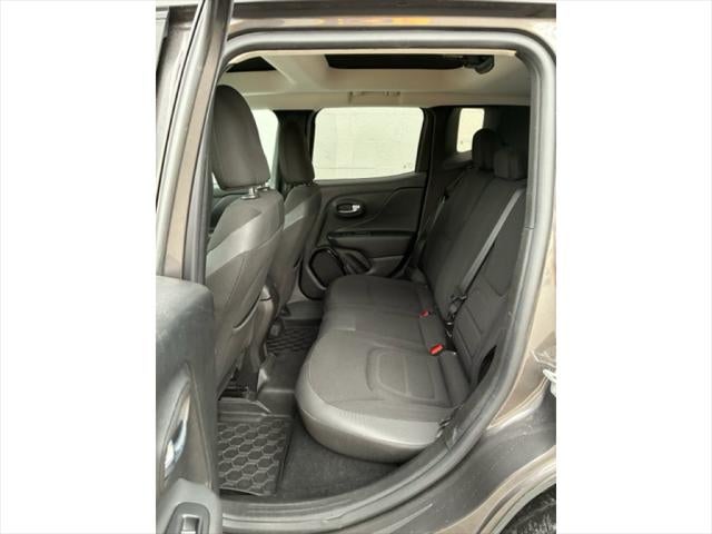 2017 Jeep Renegade Altitude 4x4