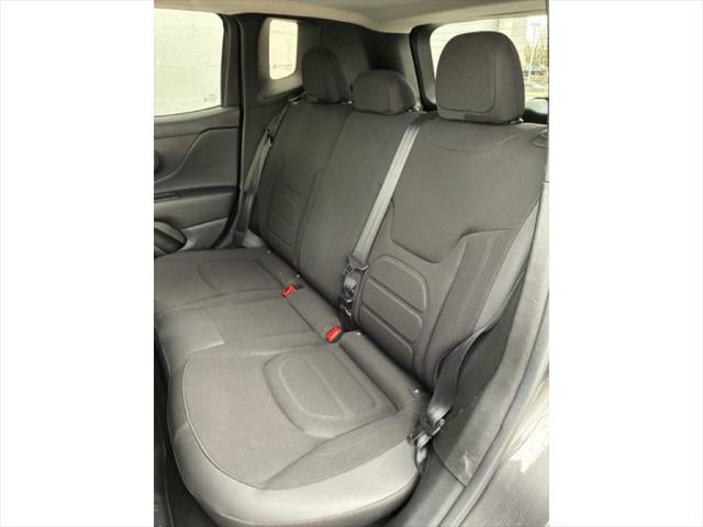 2017 Jeep Renegade Altitude 4x4