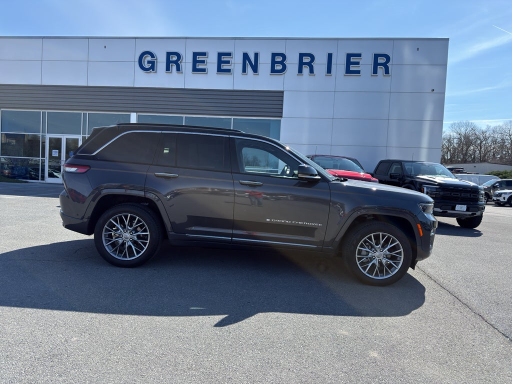 2025 Jeep Grand Cherokee Summit