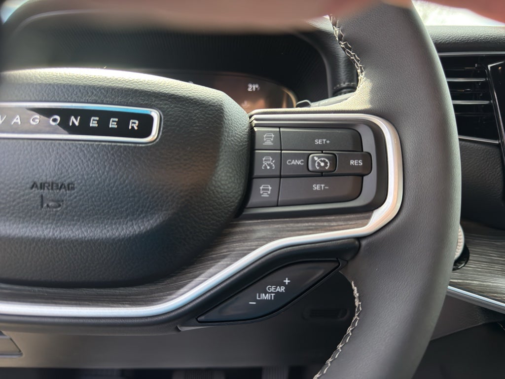 2024 Jeep Wagoneer Series II