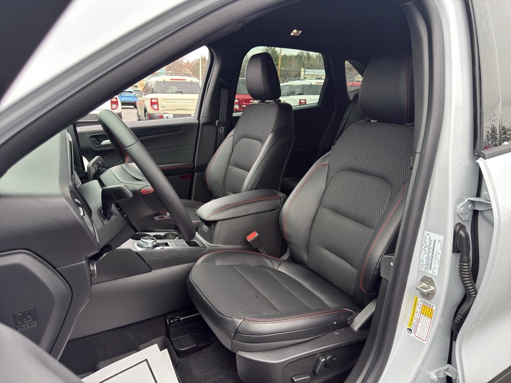 2026 Ford Escape ST-Line Select