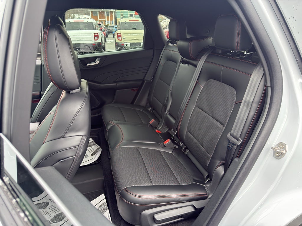 2026 Ford Escape ST-Line Select