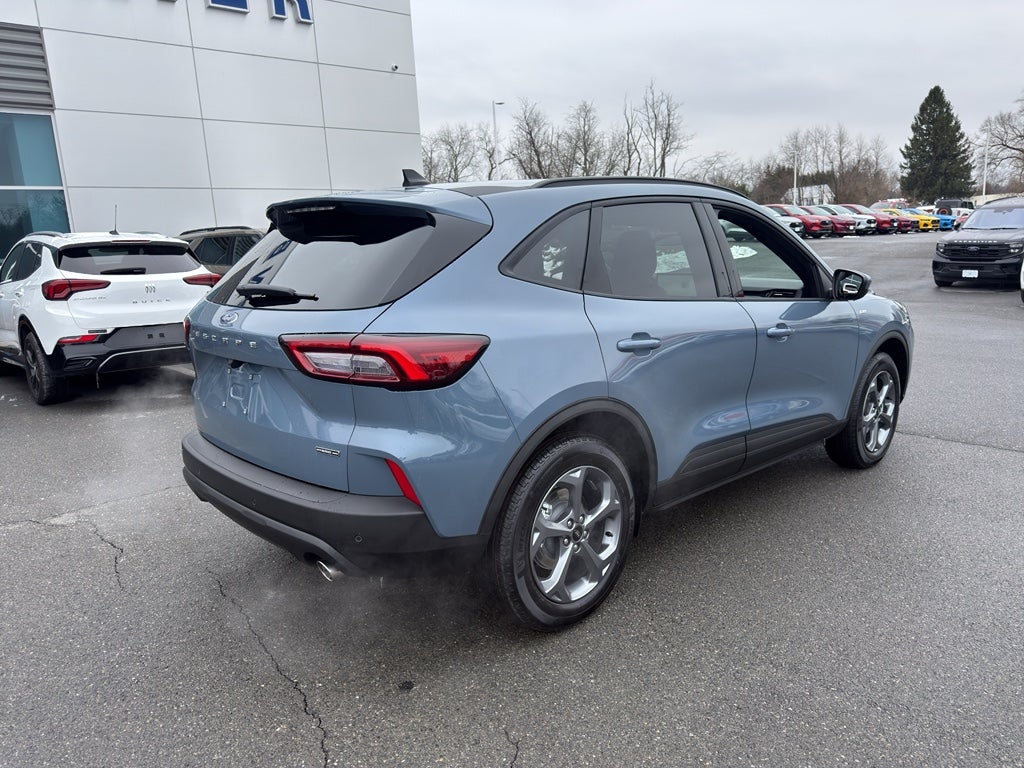 2026 Ford Escape ST-Line Select