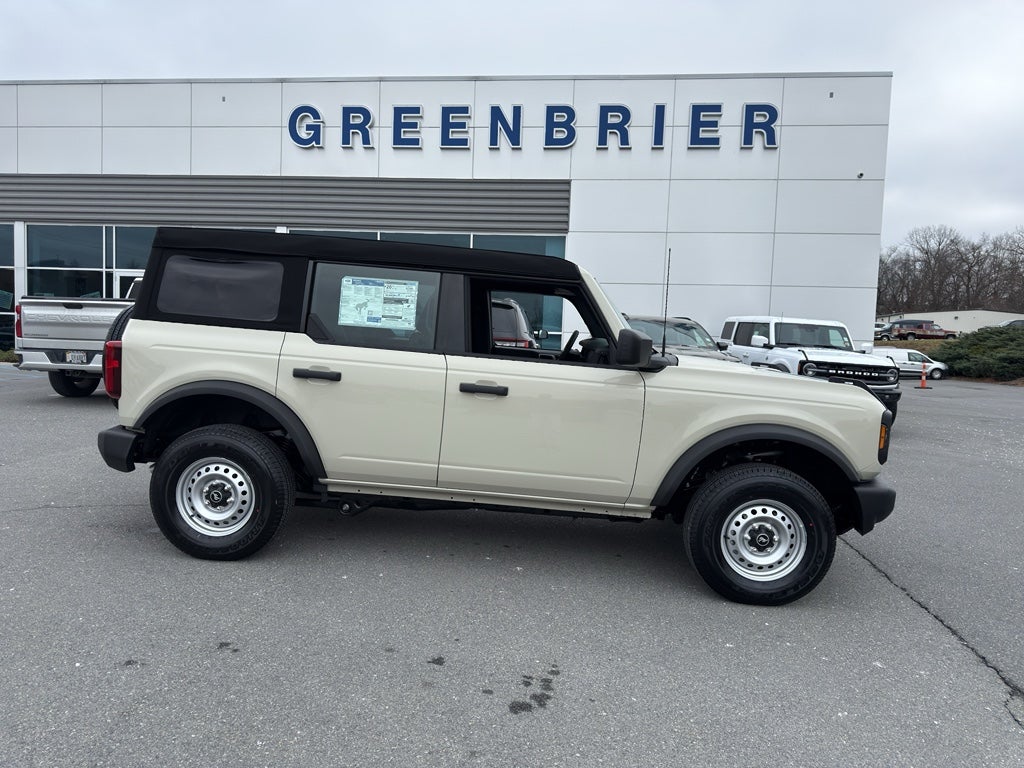 2025 Ford Bronco Base