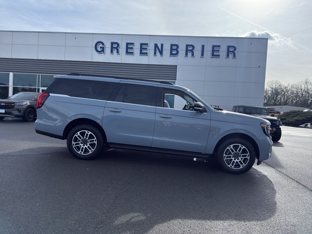 2026 Ford Expedition MAX Active