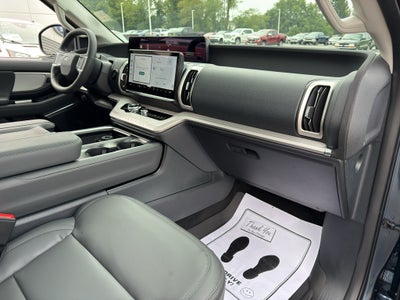 2027 Ford Expedition Active