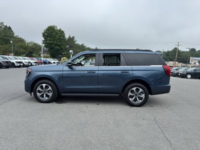 2027 Ford Expedition Active
